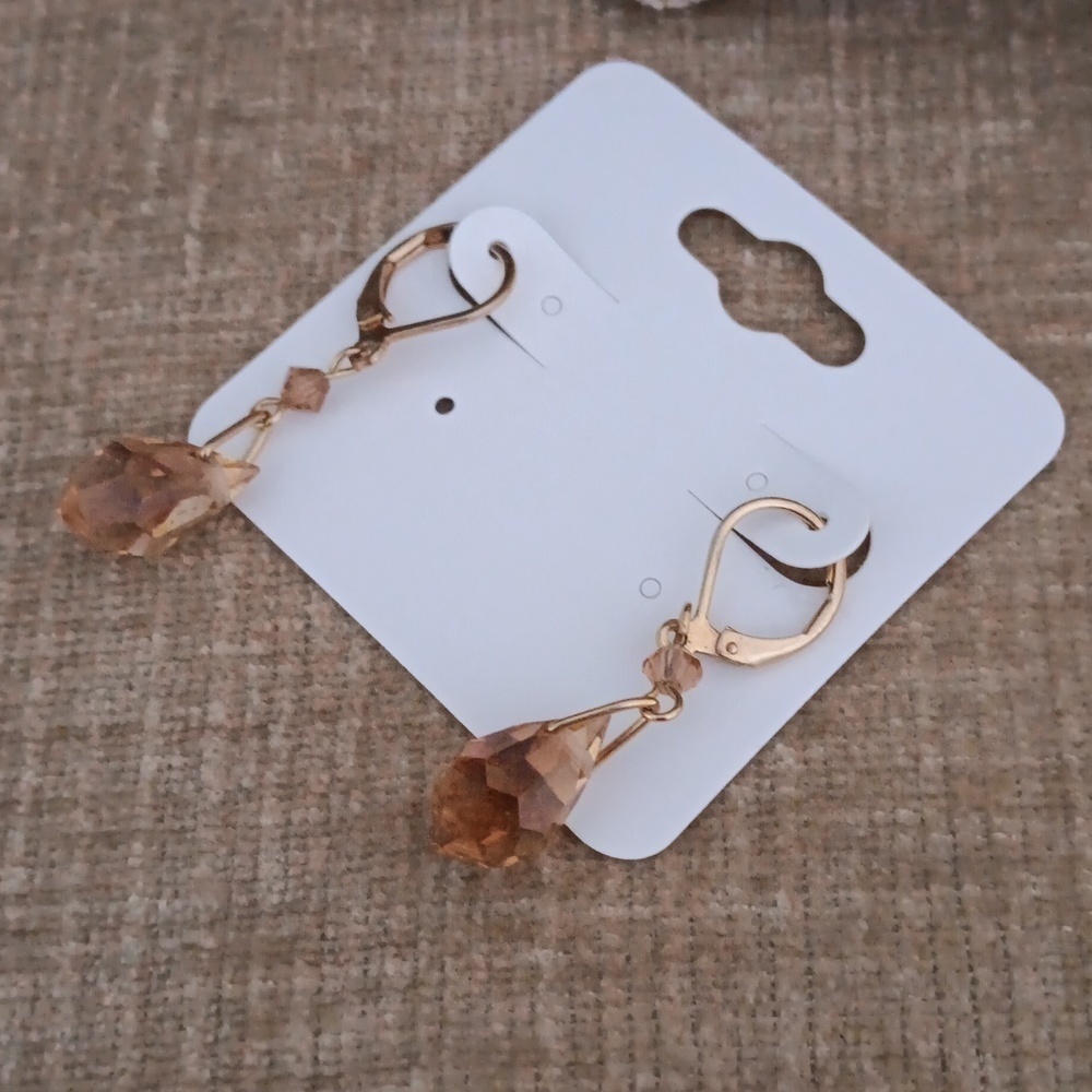 Gold Tone Lever Back Champagne Faceted Glass Dangle Earrings